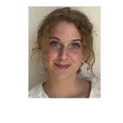 Étudiante souriante et à l'écoute pour aide aux devoirs, soutien scolaire et cours particuliers, tout niveaux :)